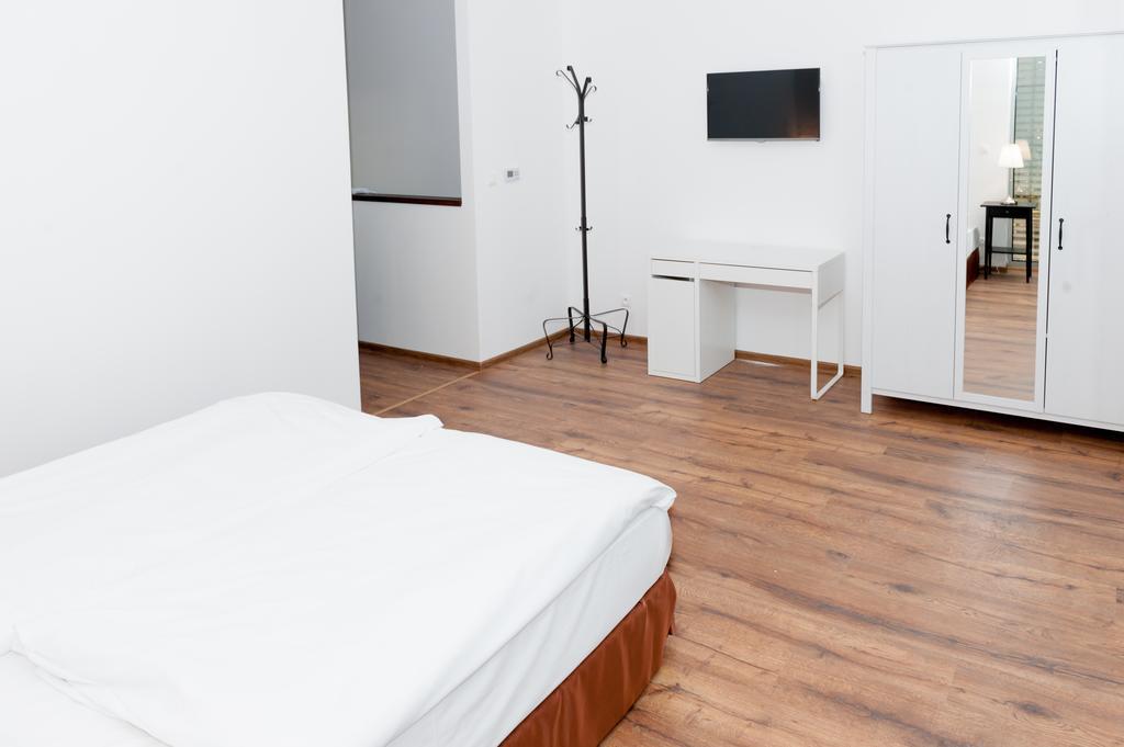 Villa Ladoven Luxusny Apartman 124M2 Martin Buitenkant foto