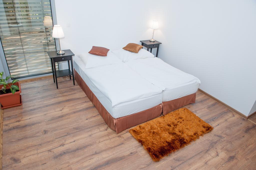 Villa Ladoven Luxusny Apartman 124M2 Martin Buitenkant foto